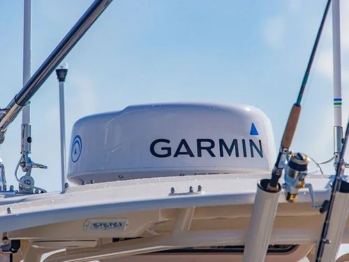 Garmin - Garmin GMR™ Fantom Radome radar 18